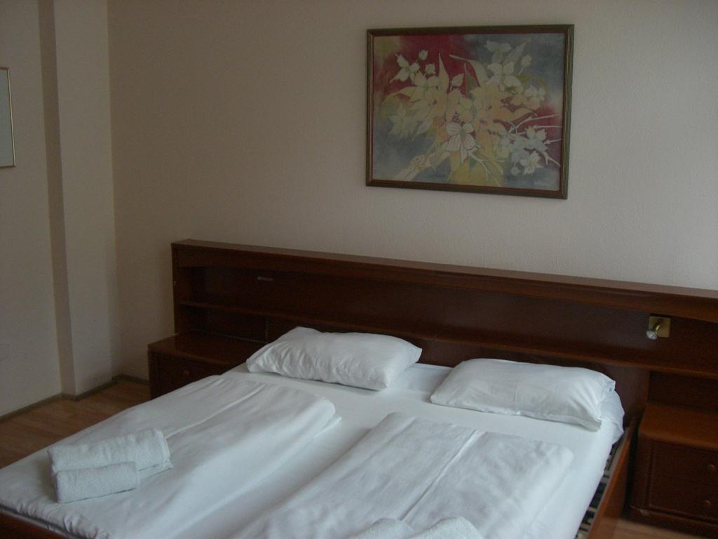 Hotel Peck Вена Номер фото